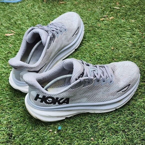 HOKA CLIFTON 9 - Mens Atheltic Shoes - SIZE 9.5D ***no insloes *** - Picture 6 of 9